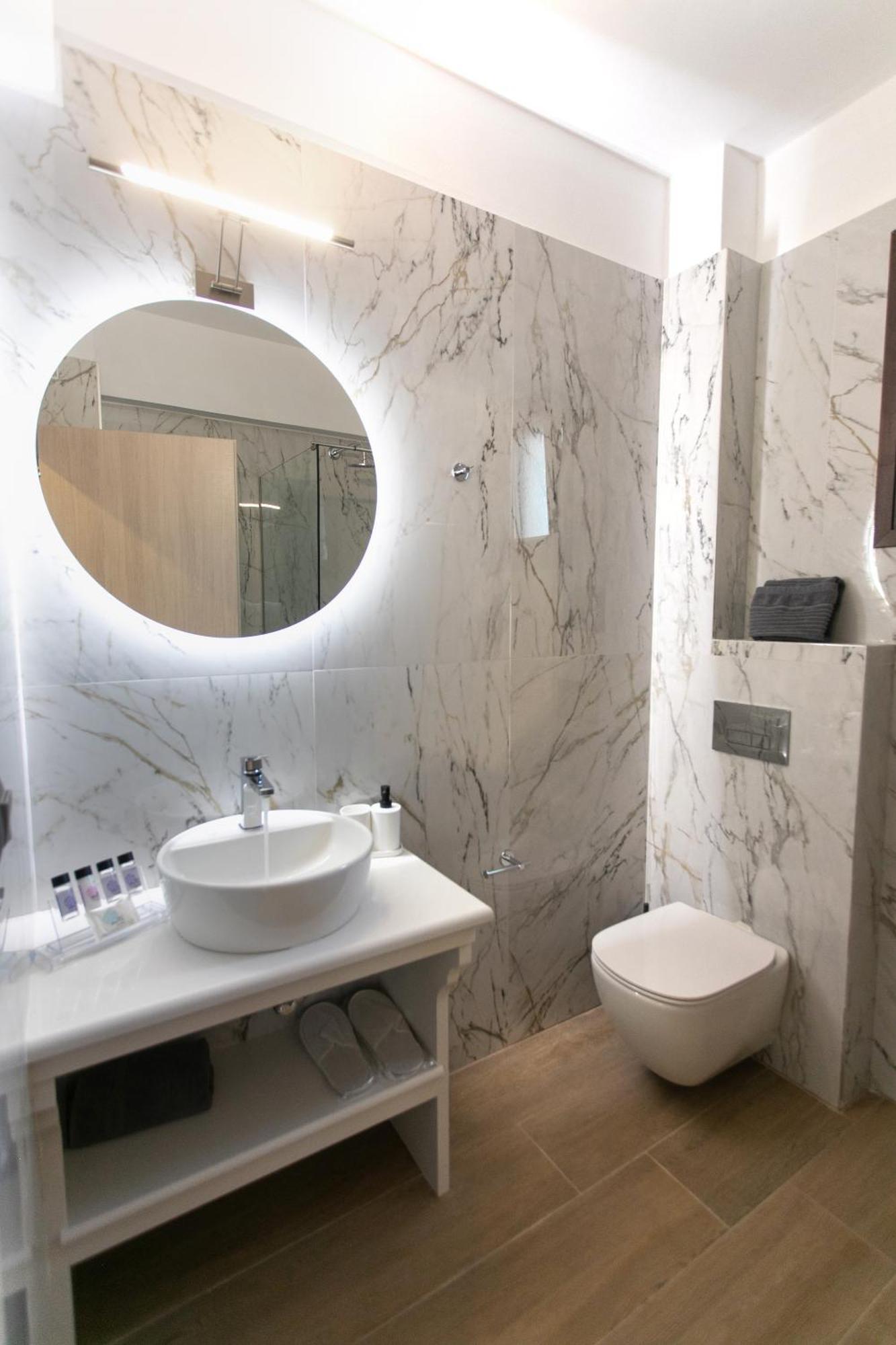 Michelangelo Suites And Apartments Valanidorachi エクステリア 写真