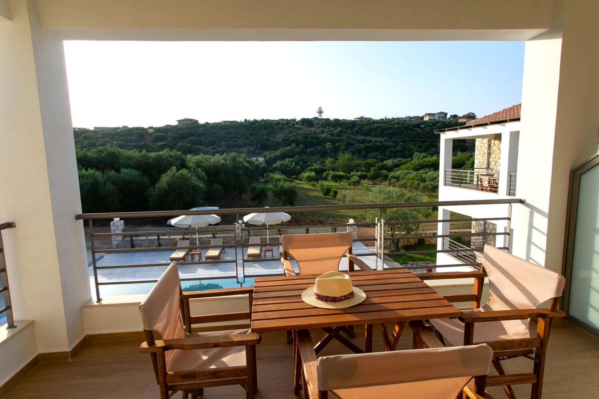 Michelangelo Suites And Apartments Valanidorachi エクステリア 写真